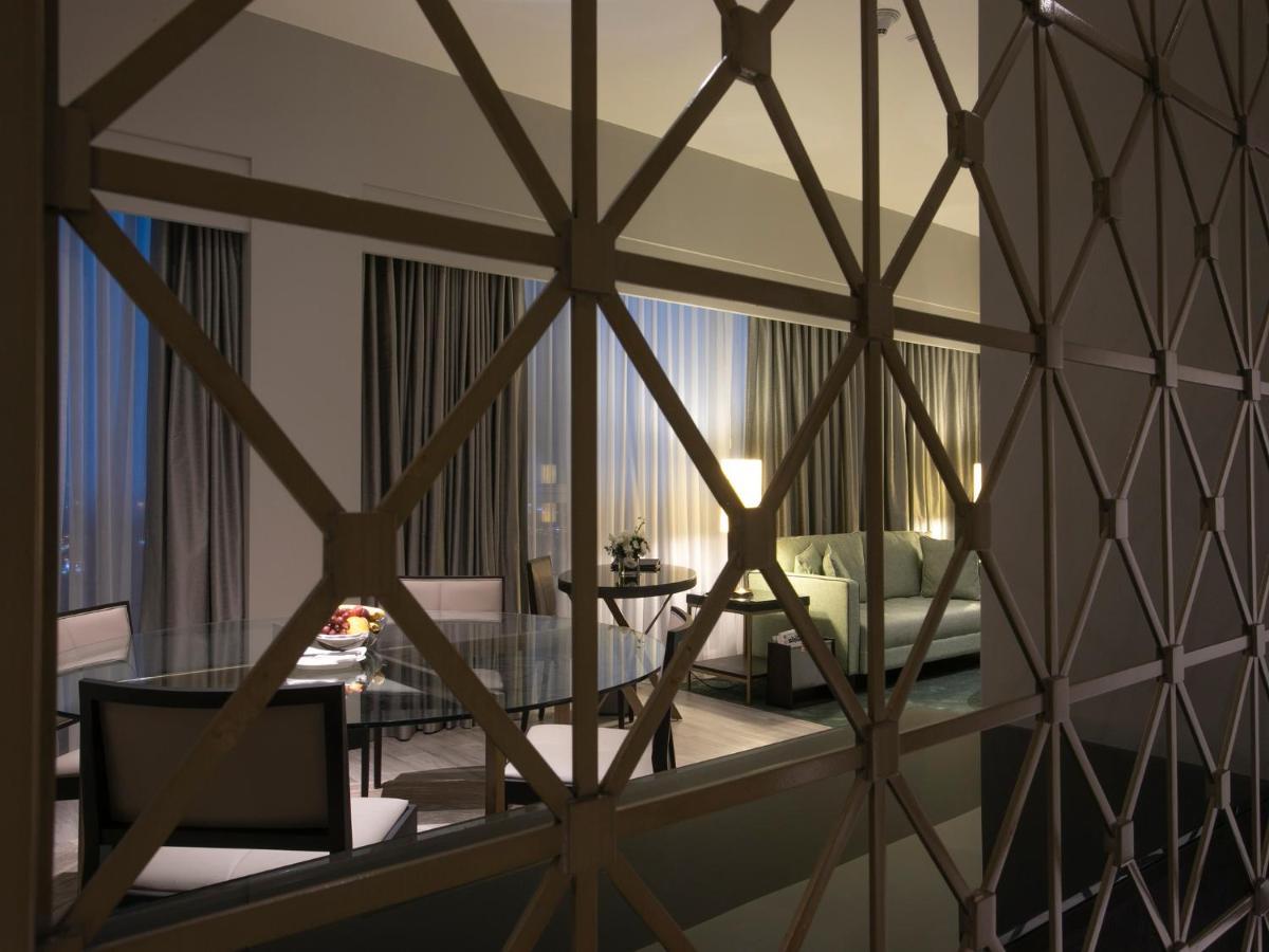 Hyatt Regency Al Kout Mall Kuwait City Exterior photo The interior of a suite at the Mandarin Oriental, Munich