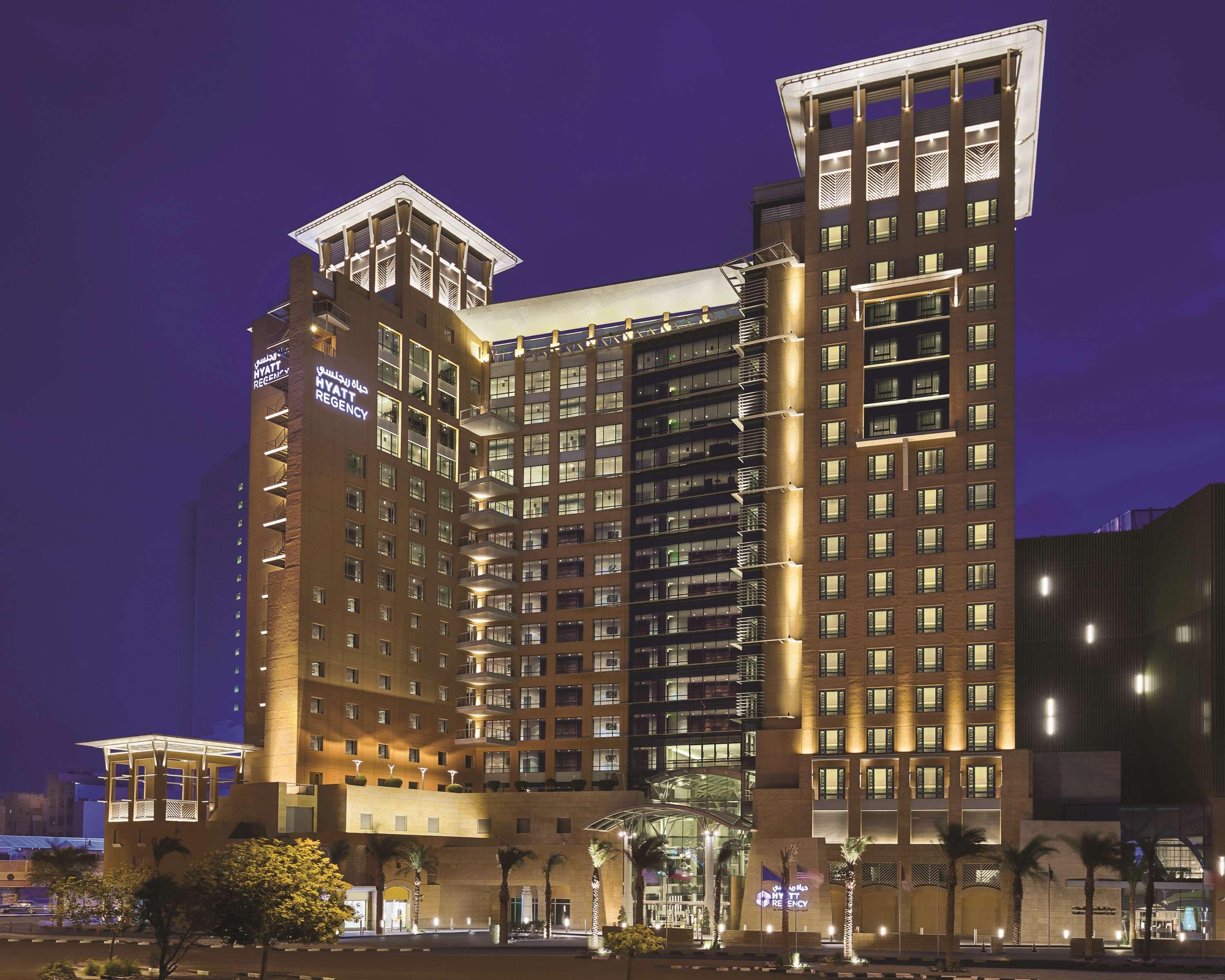 Hyatt Regency Al Kout Mall Kuwait City Exterior photo The Ritz-Carlton, Riyadh