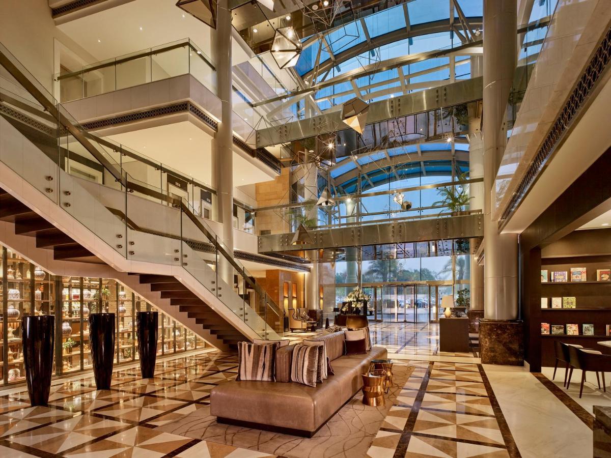 Hyatt Regency Al Kout Mall Kuwait City Exterior photo The lobby of the Ritz-Carlton, Dubai
